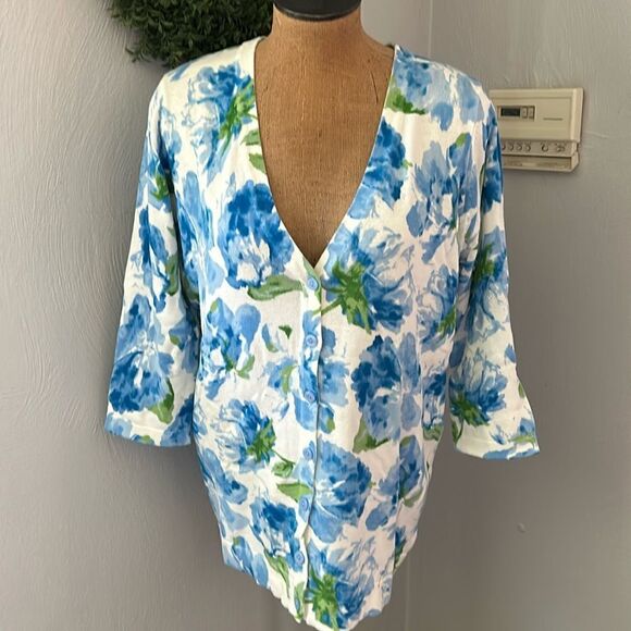Isaac Mizrahi Sweaters - Isaac Mizrahi blue floral cotton cardigan size large